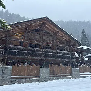 la-grange-a-germaine.hotels-rhonealpes.com/